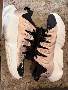 Under Armour Women's Rose Gold and Black Training Sneakers